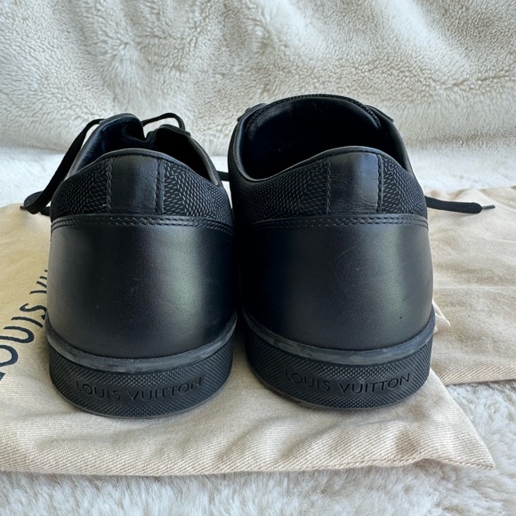 Louis Vuitton Offshore Sneaker Size LV 8.5 Fits US 10.5 - Picture 3 of 6